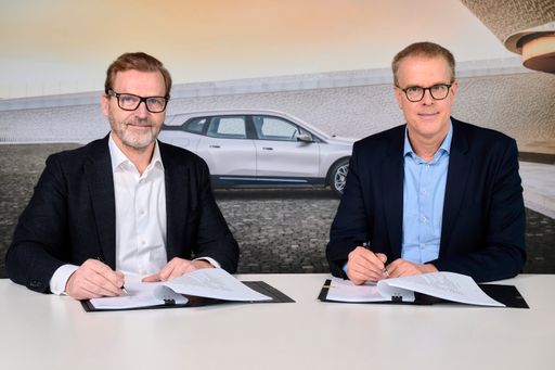 Vorschau Bild von BMW Group und E.ON schaffen erstes europaweites
Ökosystem für intelligentes Laden zuhause.