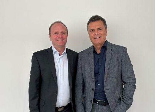 Vorschau Bild von Erwin Schreiblehner, CFO ISS Österreich (li), Erich
Steinreiber, CEO ISS Österreich (re)