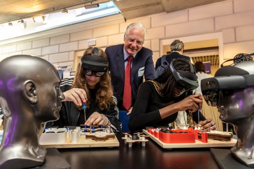 Vorschau Bild von Erfolgreiche Graz-Premiere: Girls! TECH UP
begeistert Schülerinnen für Technik