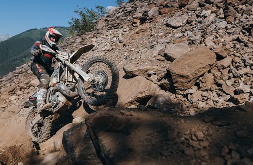 Vorschau Bild von Marcel Hirscher beim Red Bull Erzbergrodeo 2022