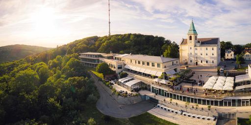  Mit dem neuen Eigentümer wird das Forschungs- und
Bildungsprofil der Privatuniversität am Wiener Kahlenberg weiter
ausgebaut.