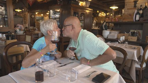 Vorschau Bild von Christine und Hannes / Die Verwendung dieses Bildes für
redaktionelle Zwecke ist unter Beachtung aller mitgeteilten
Nutzungsbedingungen zulässig und dann auch honorarfrei.
Veröffentlichung ausschließlich mit Bildrechte-Hinweis.