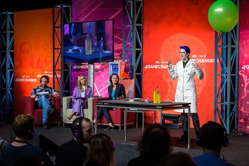 Vorschau Bild von © MARKO's PHOTOGRAPHY / www.marko.photo - FCIO at
4GameChangerFestival - in Marx Halle, Vienna, Austria, on Tuesday,
May 16, 2023