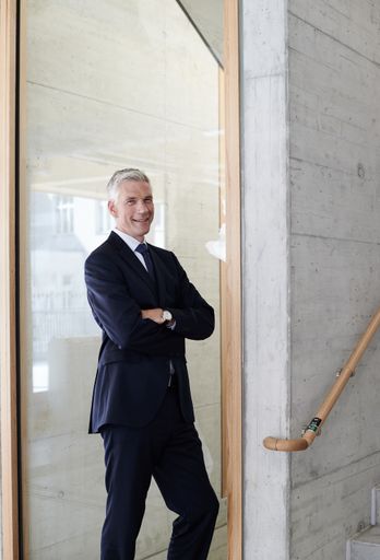 Vorschau Bild von Martin Löcker, UBM Development AG, legt
Vorstandsmandat nieder