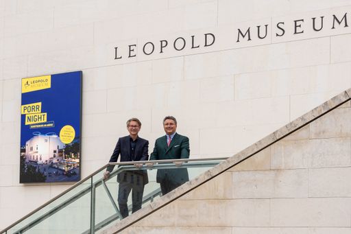 v.l.n.r. Leopold Museum-Direktor Hans-Peter
Wipplinger und PORR-CEO Karl-Heinz Strauss