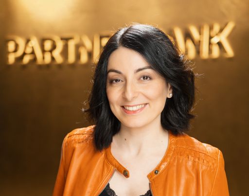  Elham Ettehadieh, Vorstand Partner Bank