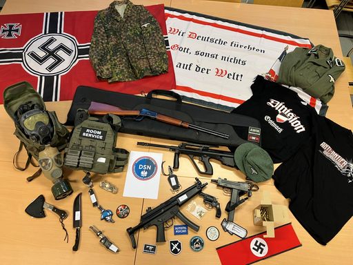 DSN: Mutmaßlicher Akteur der rechtsterroristischen „Feuerkrieg
Division“ in Österreich ermittelt