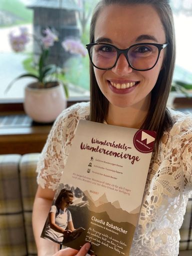 Verleihung der Wanderhotels-Wanderconcierge-Urkunde im Hotel
Pattissenhof.