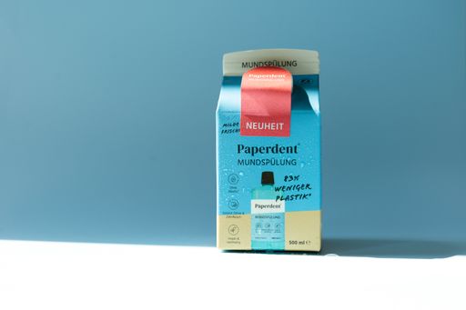 Mundspülung "Milde Frische" von Paperdent, ab sofort im
Einzelhandel und Online erhältlich. / Die Verwendung dieses Bildes
für redaktionelle Zwecke ist unter Beachtung aller mitgeteilten
Nutzungsbedingungen zulässig und dann auch honorarfrei.
Veröffentlichung ausschließlich mit Bildrechte-Hinweis.