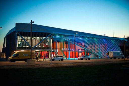 Die multifunktionale Eventhalle ARIANA erhält den
internationalen „BIG SEE Architecture-Award”.