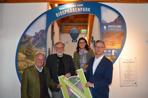 Vorschau Bild von Neue Ausstellung „Das Fenster zum Biosphärenpark“ eröffnet!