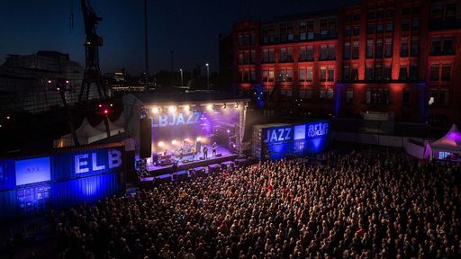 Elbjazz 2023 / Die Verwendung dieses Bildes für redaktionelle
Zwecke ist unter Beachtung aller mitgeteilten Nutzungsbedingungen
zulässig und dann auch honorarfrei. Veröffentlichung ausschließlich
mit Bildrechte-Hinweis.