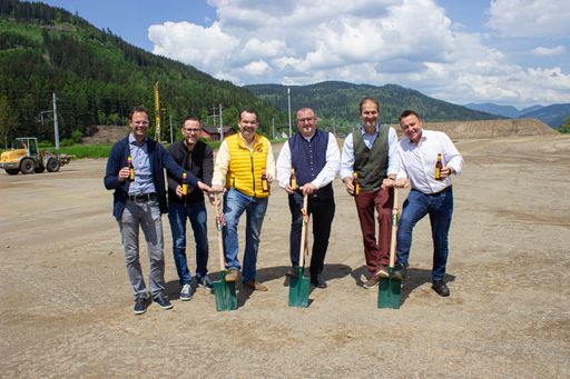 Spatenstich Lager- und Logistikhalle neu