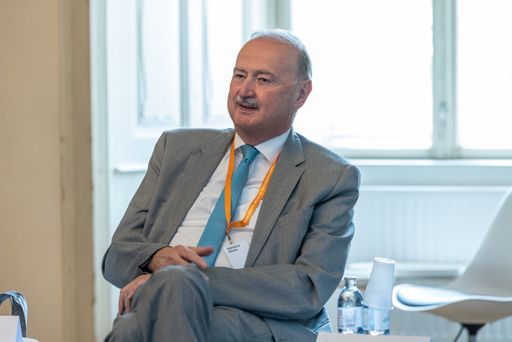 Vorschau Bild von Arbeit der PRAEVENIRE Initiative Spital 2030 trägt
Früchte