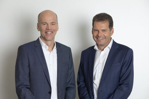 ACP-Vorstände Rainer Kalkbrener (ACP Österreich)
und Gunther Schiller (ACP Deutschland) freuen sich über neuen
Rekordumsatz