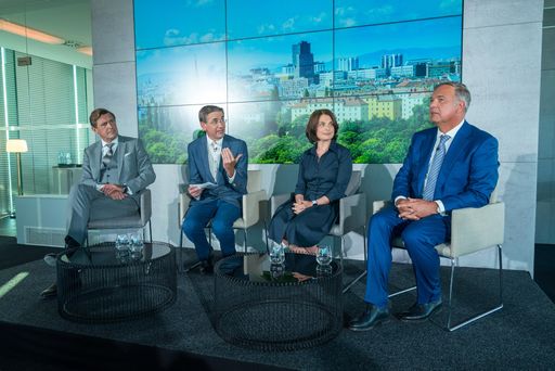 Vorschau Bild von Fotos v.l.n.r.: Peter Hanke, Gerhard Koller, Beatrix Weissel und
Walter Ruck © Andreas Tischer