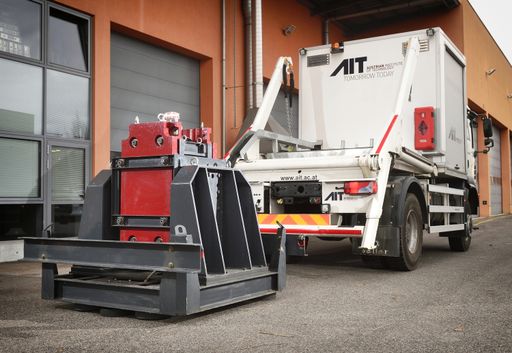 MoSeS (Mobile Seismic Simulator)