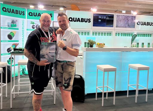 Vorschau Bild von von links nach rechts Franz Müllner Extrem
Kraft-/Ausdauersportler, 51-facher Guinness World Record Halter und
QUABUS GF Ing. Christoph Hofstadler MBA im Austausch zu dem Projekt
von Franz Müllner 7 Kontinente - 7 Weltrekorde