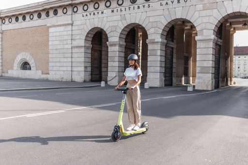 Vorschau Bild von Superpedestrian bei Burgtor
