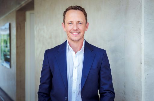 Vorschau Bild von Jörg Neunecker, Direktor Kommunikation RTLZWEI (ab Juli 2023) /
Die Verwendung dieses Bildes für redaktionelle Zwecke ist unter
Beachtung aller mitgeteilten Nutzungsbedingungen zulässig und dann
auch honorarfrei. Veröffentlichung ausschließlich mit
Bildrechte-Hinweis.