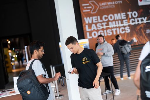 Unter dem Leitthema der Nachhaltigkeit versammelt die Last Mile
City Logistics (LMCL) Berlin vom 28.-29. Juni 2023 erneut zahlreiche
Akteure der letzten Liefermeile im Motorwerk Berlin. / Die
Verwendung dieses Bildes für redaktionelle Zwecke ist unter
Beachtung aller mitgeteilten Nutzungsbedingungen zulässig und dann
auch honorarfrei. Veröffentlichung ausschließlich mit
Bildrechte-Hinweis.