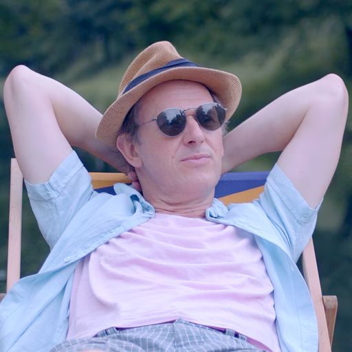  Wenn ein Kabarettist "a Ruah" haben will -
Christian Hölbling genießt es, nicht grillen zu müssen.