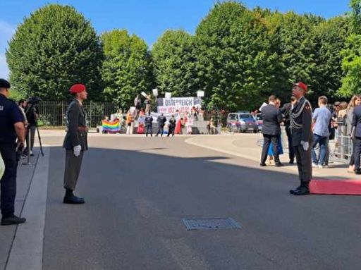 Protest Staatsbesuch Orban und Vucic