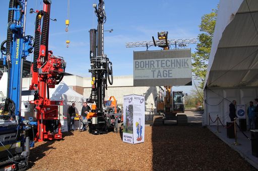 Bohrtechniktage mit mehr als 100 Fachausstellern / Die Verwendung
dieses Bildes für redaktionelle Zwecke ist unter Beachtung aller
mitgeteilten Nutzungsbedingungen zulässig und dann auch honorarfrei.
Veröffentlichung ausschließlich mit Bildrechte-Hinweis.