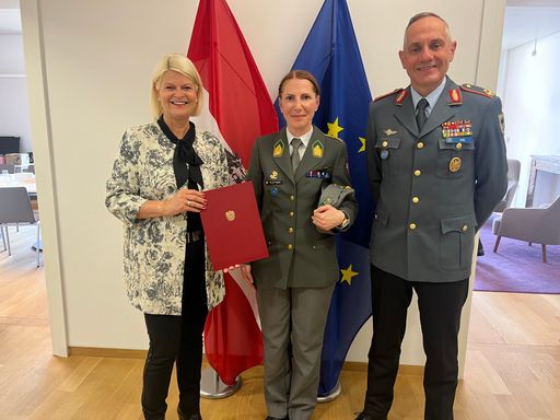 Vorschau Bild von Tanner: "Wir müssen den Frauenanteil in Führungsspitzen deutlich
heben!"