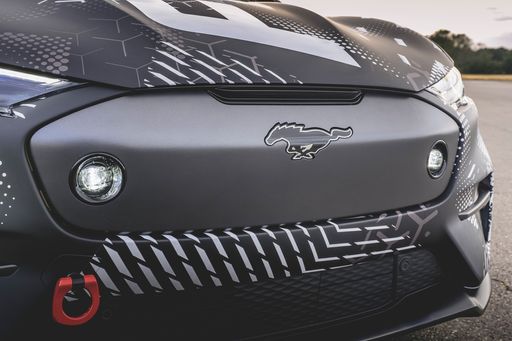 Vorschau Bild von Der neue Ford Mustang Mach-E Rally feiert beim Goodwood Festival
of Speed Weltpremiere. / Die Verwendung dieses Bildes für
redaktionelle Zwecke ist unter Beachtung aller mitgeteilten
Nutzungsbedingungen zulässig und dann auch honorarfrei.
Veröffentlichung ausschließlich mit Bildrechte-Hinweis.