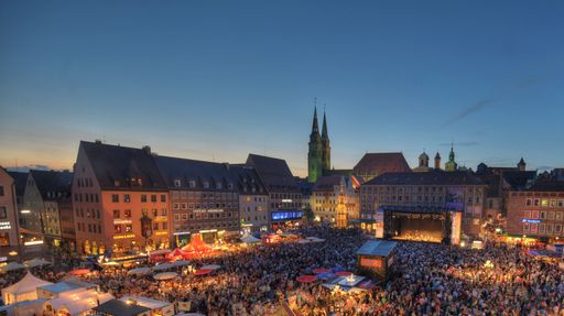  Bardentreffen Nürnberg / Die Verwendung dieses Bildes für
redaktionelle Zwecke ist unter Beachtung aller mitgeteilten
Nutzungsbedingungen zulässig und dann auch honorarfrei.
Veröffentlichung ausschließlich mit Bildrechte-Hinweis.