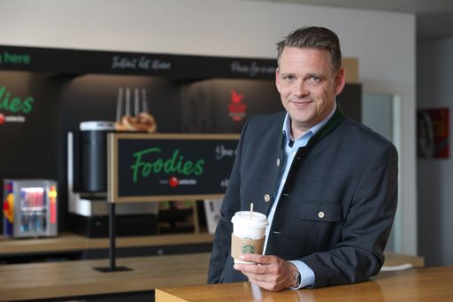 Ingo Heuer wird die Position des europäischen
Marktführers mit 6.500 Mitarbeitern und einem Jahresumsatz von 1,4
Milliarden Euro in Österreich konsequent und nachhaltig ausbauen.