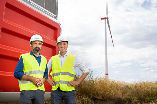 Karsten Brüggemann, Geschäftsführer Nordex
Deutschland und Österreich, mit Markus Winter; CTO Windkraft
Simonsfeld AG