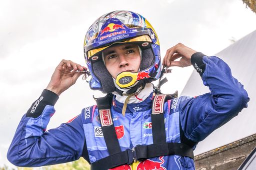 Vorschau Bild von M-Sport Ford kämpft sich bei der Rallye Estland nach Pech schnell
und eindrucksvoll zurück in die Punkteränge: Französischer
Nachwuchspilot Pierre Louis-Loubet kann annähernd Tänaks Tempo
mitgehen und begeistert mit seinem erfolgreichen Sekundenduell um
Position sechs / Die Verwendung dieses Bildes für redaktionelle
Zwecke ist unter Beachtung aller mitgeteilten Nutzungsbedingungen
zulässig und dann auch honorarfrei. Veröffentlichung ausschließlich
mit Bildrechte-Hinweis.