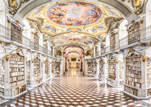 weltgrößte Klosterbibliothek im Stift Admont