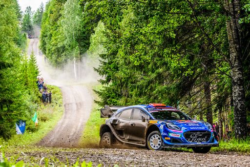 Vorschau Bild von M-Sport Ford fährt bei Rallye Finnland aufs WRC2-Podium und baut
Rekordserie an Marken-WM-Punkten weiter aus. Pierre-Louis Loubet
kann nach Unfall am Freitag mit dem Puma Hybrid Rally1 am Samstag
wieder starten und die Rekordserie von Marken-WM-Punkten für Ford
weiterführen. / Die Verwendung dieses Bildes für redaktionelle
Zwecke ist unter Beachtung aller mitgeteilten Nutzungsbedingungen
zulässig und dann auch honorarfrei. Veröffentlichung ausschließlich
mit Bildrechte-Hinweis.