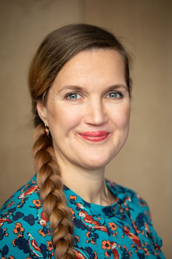 Drei bevölkerungsrepräsentative Studien, die in
Österreich, Deutschland und der Schweiz von Parship durchgeführt
wurden, widmen sich der Idealvorstellung von intimer Zweisamkeit.