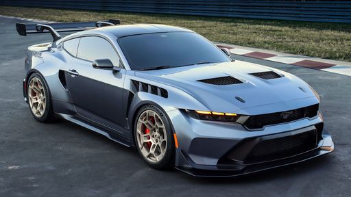 Vorschau Bild von In limitierter Auflage produzierter, über 588 kW (800 PS) starker
Ford Mustang GTD mit aufgeladenem V8-Motor tritt gegen die
weltbesten Supersportwagen an. / Die Verwendung dieses Bildes für
redaktionelle Zwecke ist unter Beachtung aller mitgeteilten
Nutzungsbedingungen zulässig und dann auch honorarfrei.
Veröffentlichung ausschließlich mit Bildrechte-Hinweis.