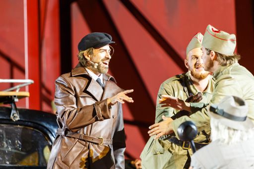 Vorschau Bild von Vittorio Prato (Escamillo), Mikołaj Bońkowski
(Zuniga), Ivan Zinoviev (Moralès) (c) Jerzy Bin