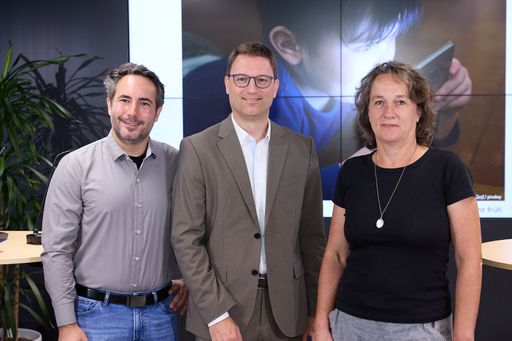  https://www.apa-fotoservice.at/galerie/33990
Expert:innen am Podium, vlnr: Peter Weese, Markus Gschweidl,
Marietheres van Veen