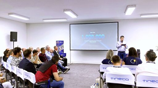 Tineco PURE ONE STATION / Die Verwendung dieses Bildes für
redaktionelle Zwecke ist unter Beachtung aller mitgeteilten
Nutzungsbedingungen zulässig und dann auch honorarfrei.
Veröffentlichung ausschließlich mit Bildrechte-Hinweis.