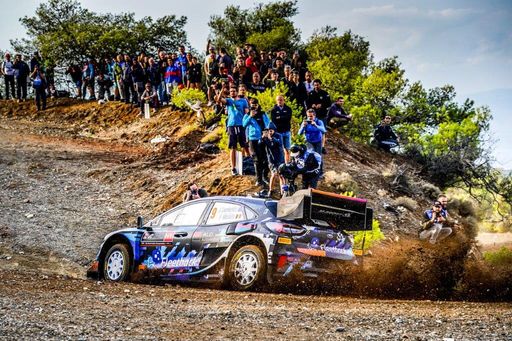 Vorschau Bild von Lokalmatador und Publikumsliebling Jourdan Serderidis erlebte am
Steuer seines M-Sport Ford Puma Hybrid Rally1 ein perfektes
Wochenende. / Die Verwendung dieses Bildes für redaktionelle Zwecke
ist unter Beachtung aller mitgeteilten Nutzungsbedingungen zulässig
und dann auch honorarfrei. Veröffentlichung ausschließlich mit
Bildrechte-Hinweis.