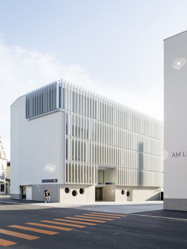 Vorschau Bild von Aluminium-Architektur-Preis 2020/21 für das BTV
Bank und Geschäftshaus in Dornbirn