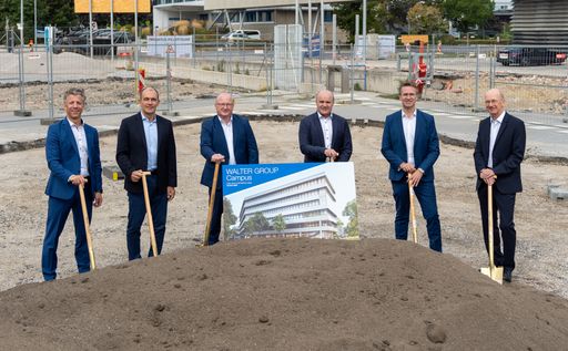  WALTER GROUP Holding Vorstand - von links nach
rechts: Christian Bernegger, Daniel Ritz, Günter Ringhofer, Alois
Höfler, Herbert Traxler, Christoph Pernsteiner