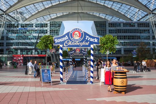 Kurz vor der Eröffnung: Der Paulaner "SoundTrack" ist
anlässlich des Oktoberfestes die neue Touristenattraktion am
Münchner Flughafen / Die Verwendung dieses Bildes für redaktionelle
Zwecke ist unter Beachtung aller mitgeteilten Nutzungsbedingungen
zulässig und dann auch honorarfrei. Veröffentlichung ausschließlich
mit Bildrechte-Hinweis.