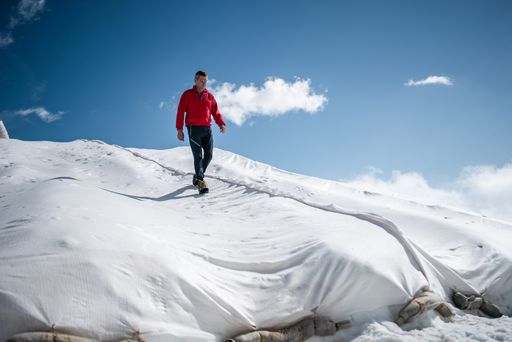  Berndt Köll am Stubaier Gletscher: Erste
Feldversuche zeigten überzeugende Ergebnisse.