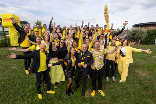 Das gesamte Antenne Steiermark Team feierte mit ihren Hörer:innen
eine fulminante Geburtstagsparty