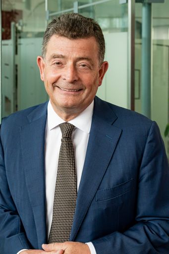 Vorschau Bild von Stefan Ottrubay, Aufsichtsrat der Esterhazy
Betriebe AG