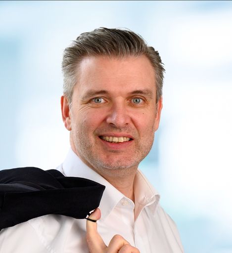 Dr. Michael Tillian ab 1.12.2023 Geschäftsführer
von Mediaprint und Krone