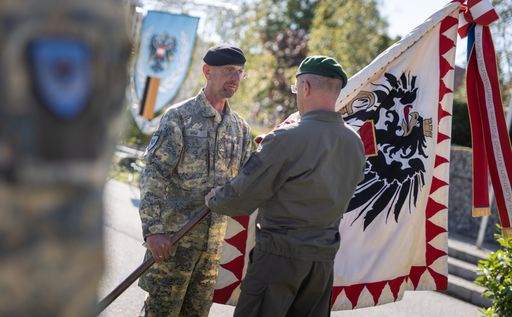 Vorschau Bild von Bundesheer: Kommandoübergabe bei der
Auslandseinsatzbasis
